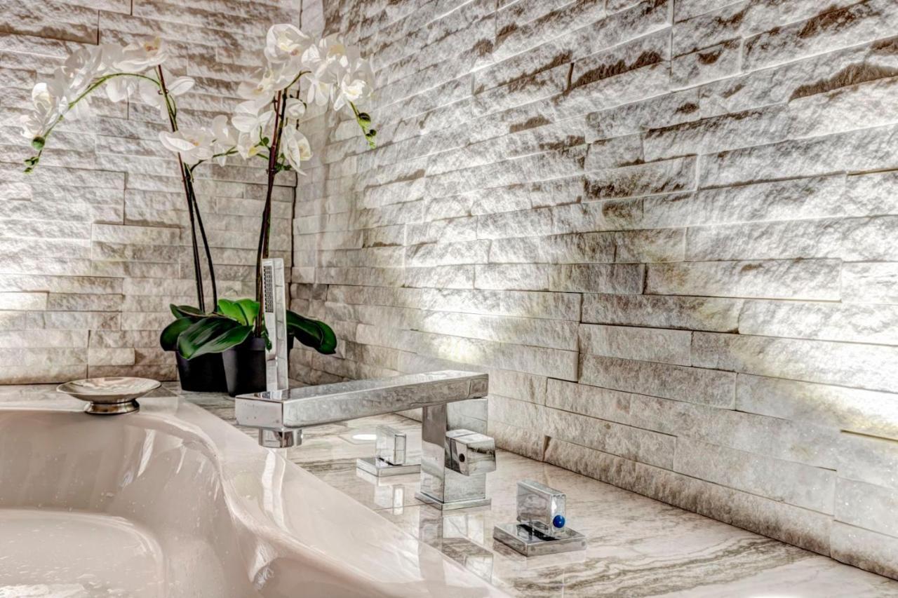 Trevi Luxury Jacuzzi Apartamento *