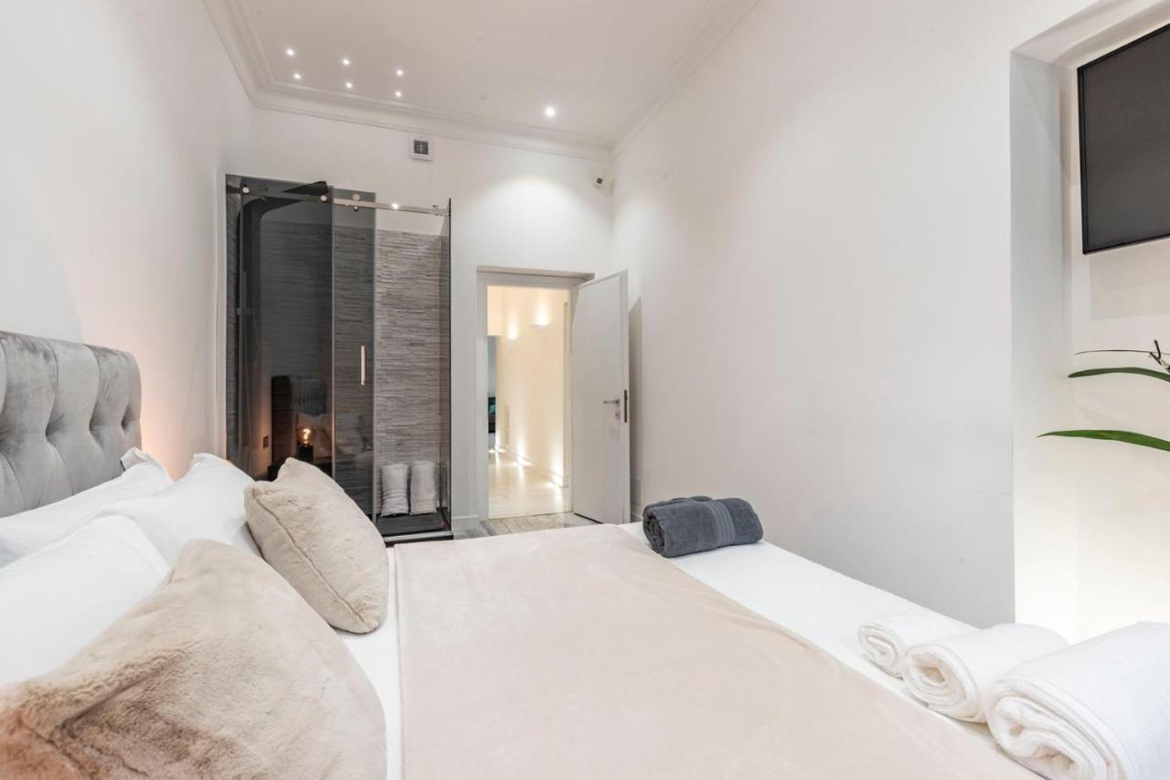 Trevi Luxury Jacuzzi Apartamento