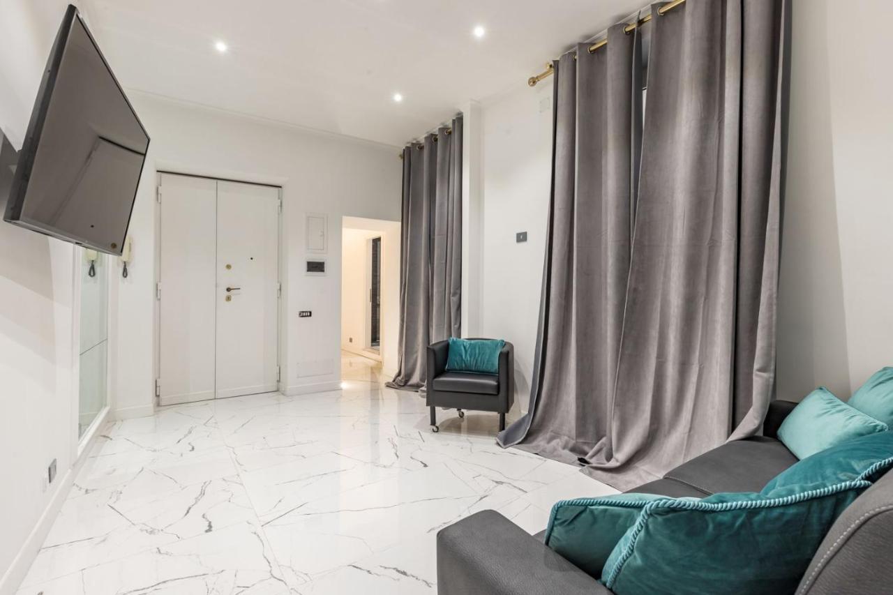 Trevi Luxury Jacuzzi * Roma